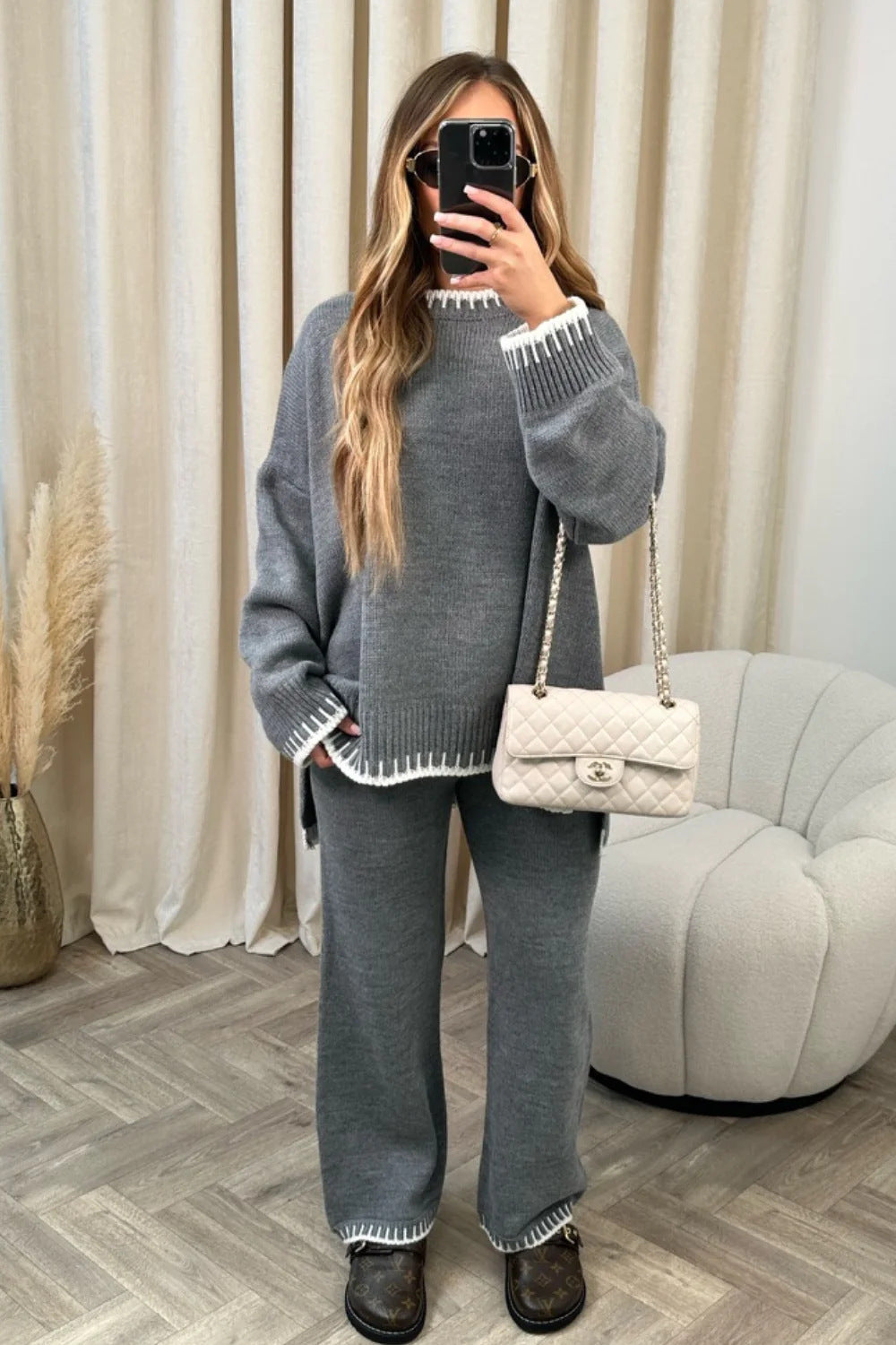 Chic Solid Color Casual Outfit – Loose Trousers & Relaxed Top Set for Stylish Everyday Comfort